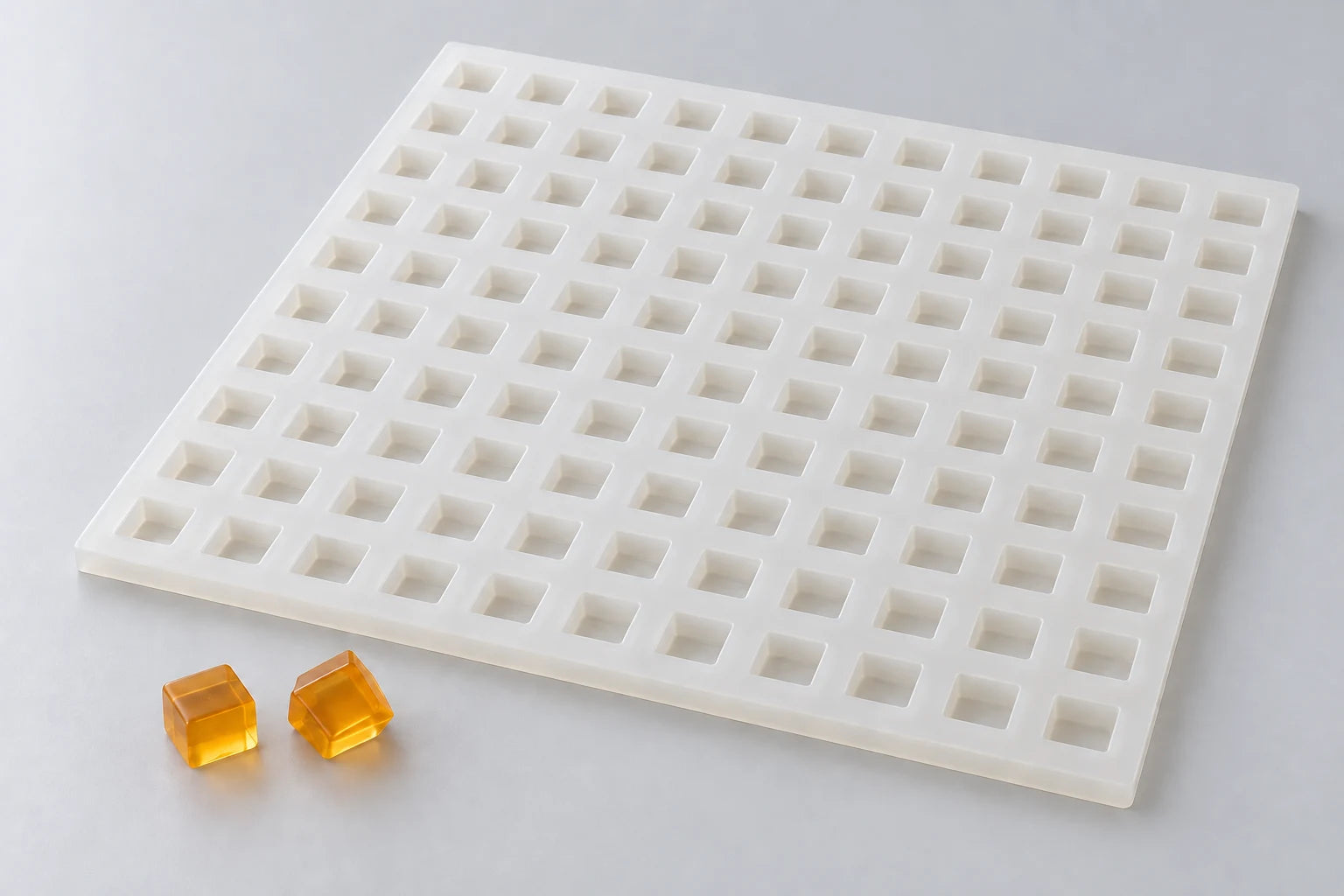 Square 14.5 mm silicone gummy mold, studio render from the EVOCAN drawing